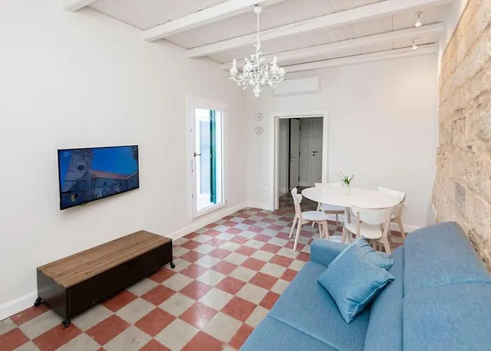 Terrazza Nostromo Francesco *